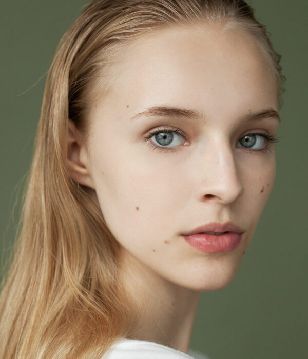Malgosia Bury